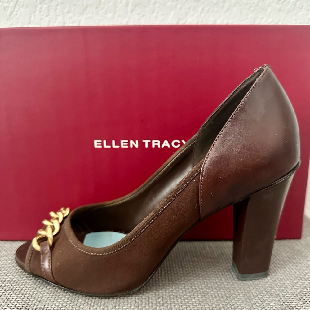 Ellen Tracy Chocolate Brown Peep Toed Pumps